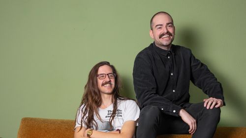 Häppchen & Sekt No.14: Die holde Kunst zu scherzen