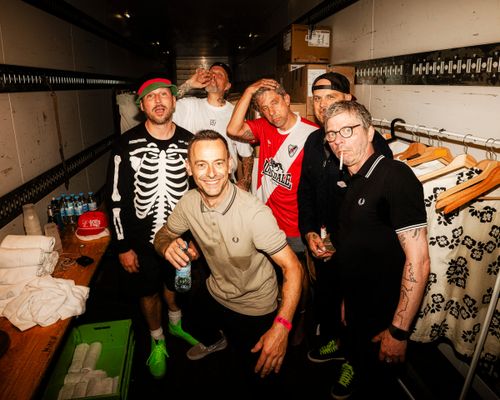 BEATSTEAKS / DISSY